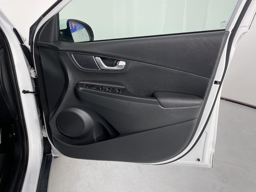 Photo '15' of Hyundai Kona