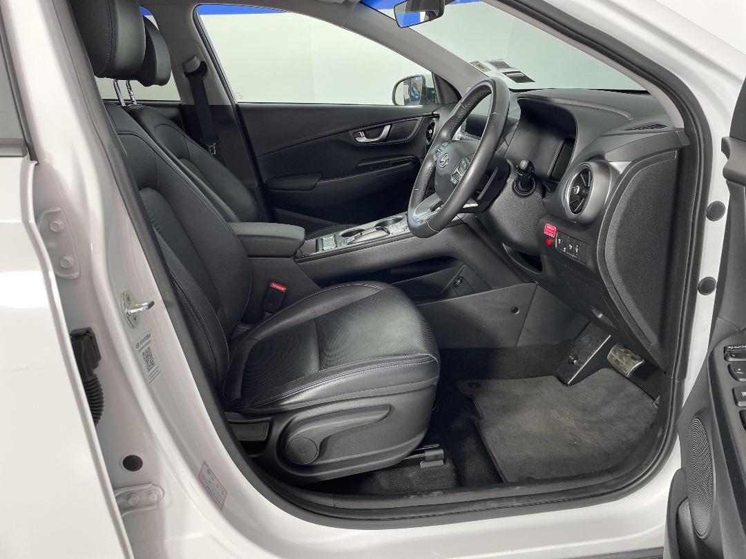 Photo '16' of Hyundai Kona