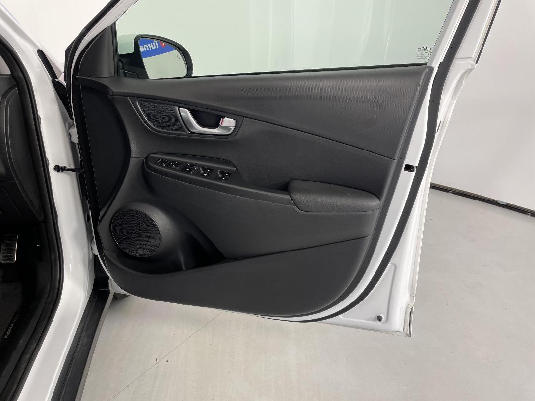 Photo '15' of Hyundai Kona