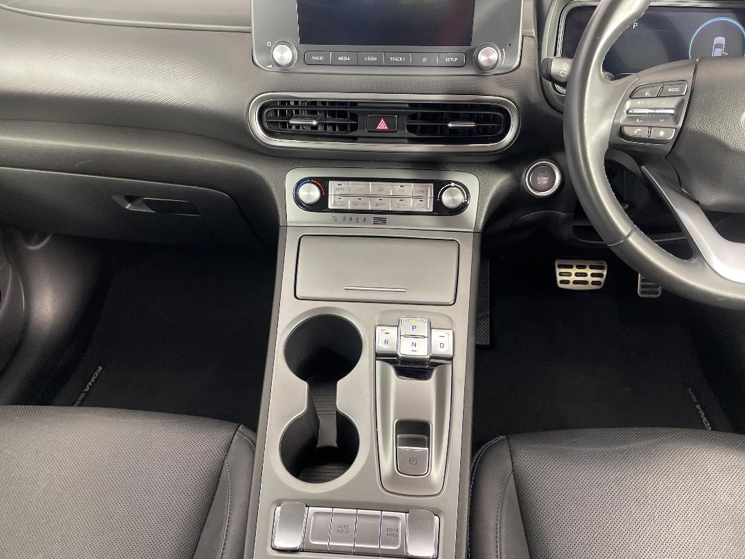 Photo '18' of Hyundai Kona