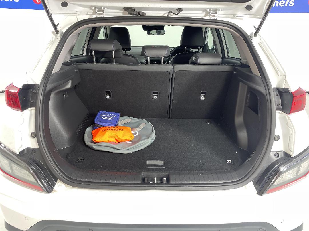 Photo '14' of Hyundai Kona