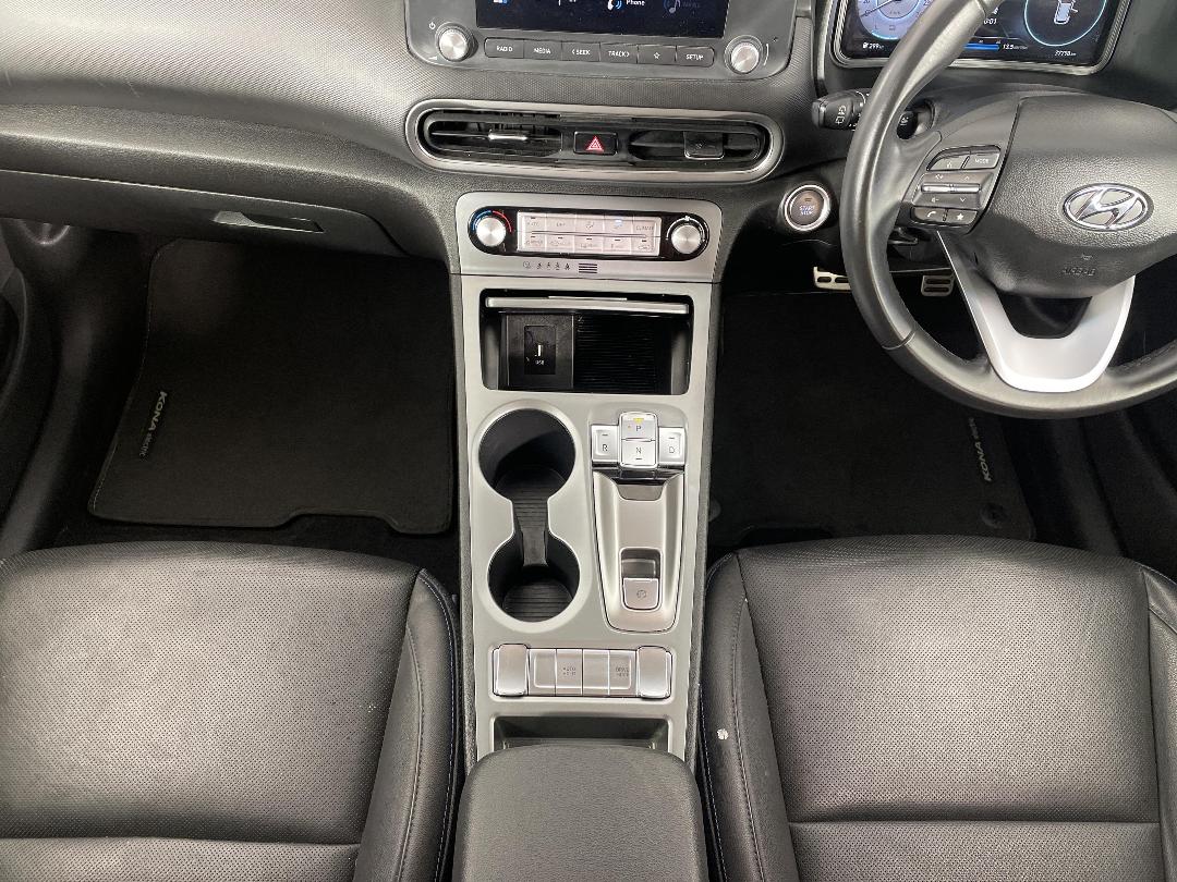 Photo '18' of Hyundai Kona