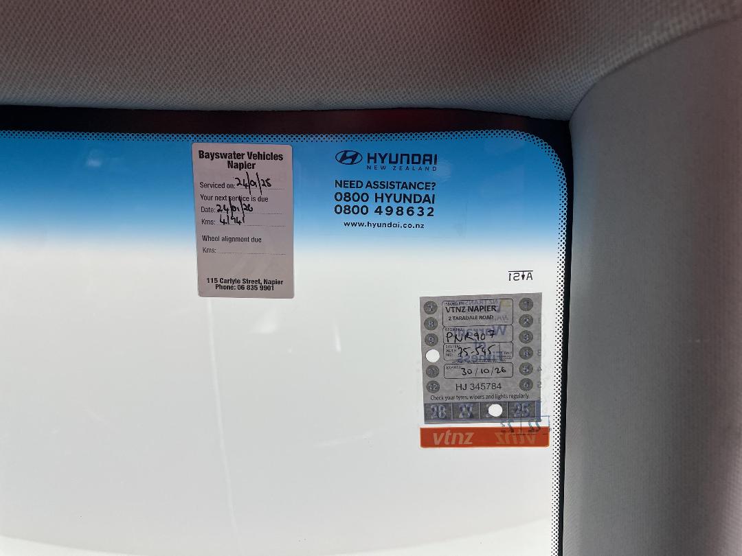 Photo '24' of Hyundai Kona