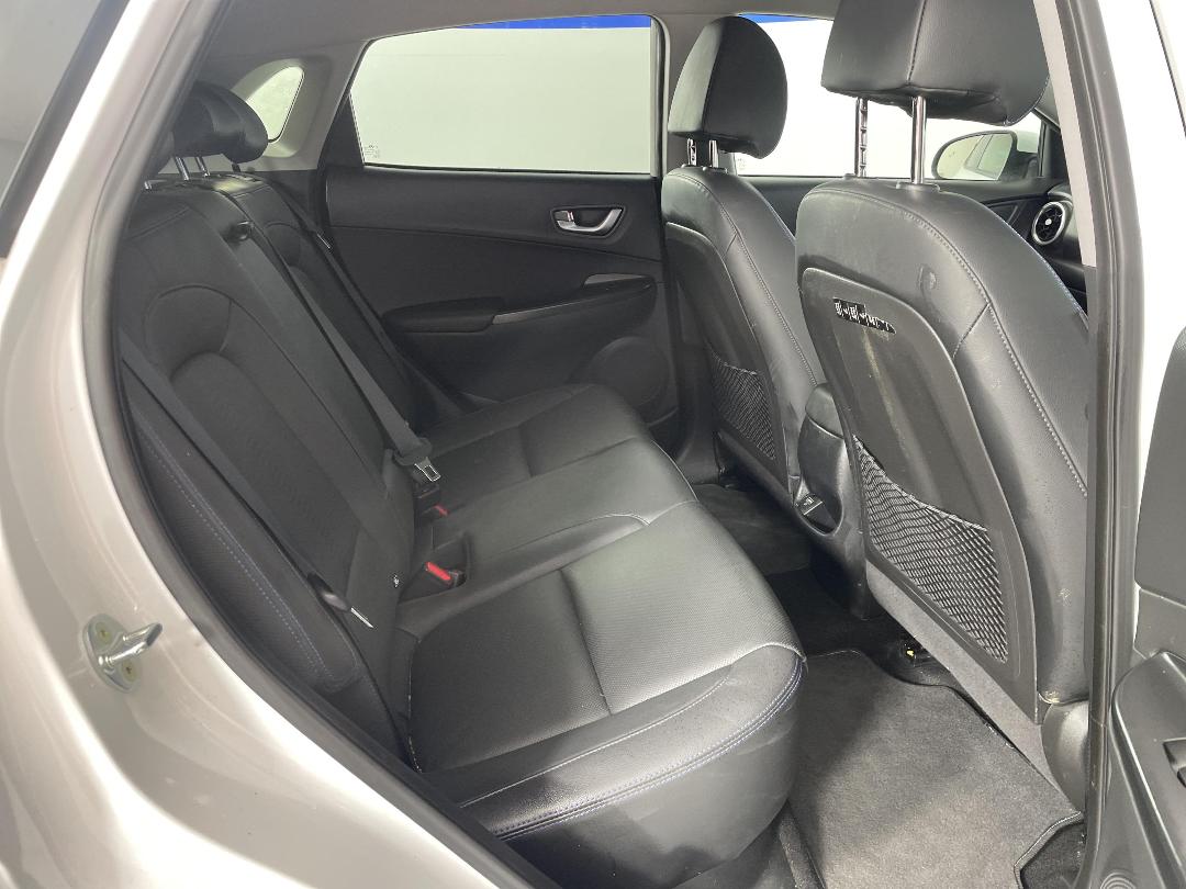 Photo '20' of Hyundai Kona Photo '20' of Hyundai Kona