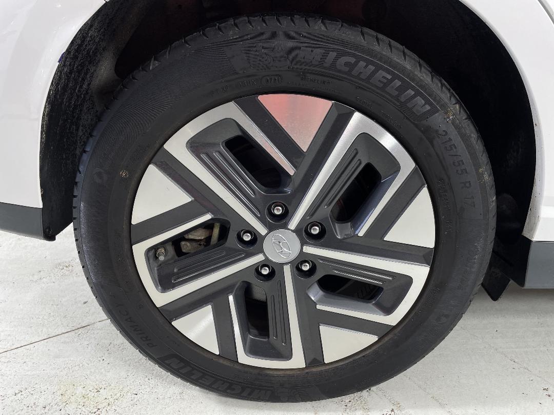 Photo '12' of Hyundai Kona