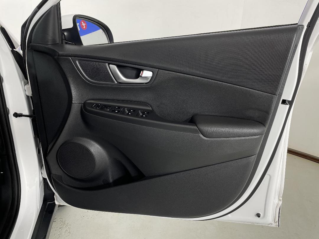 Photo '15' of Hyundai Kona