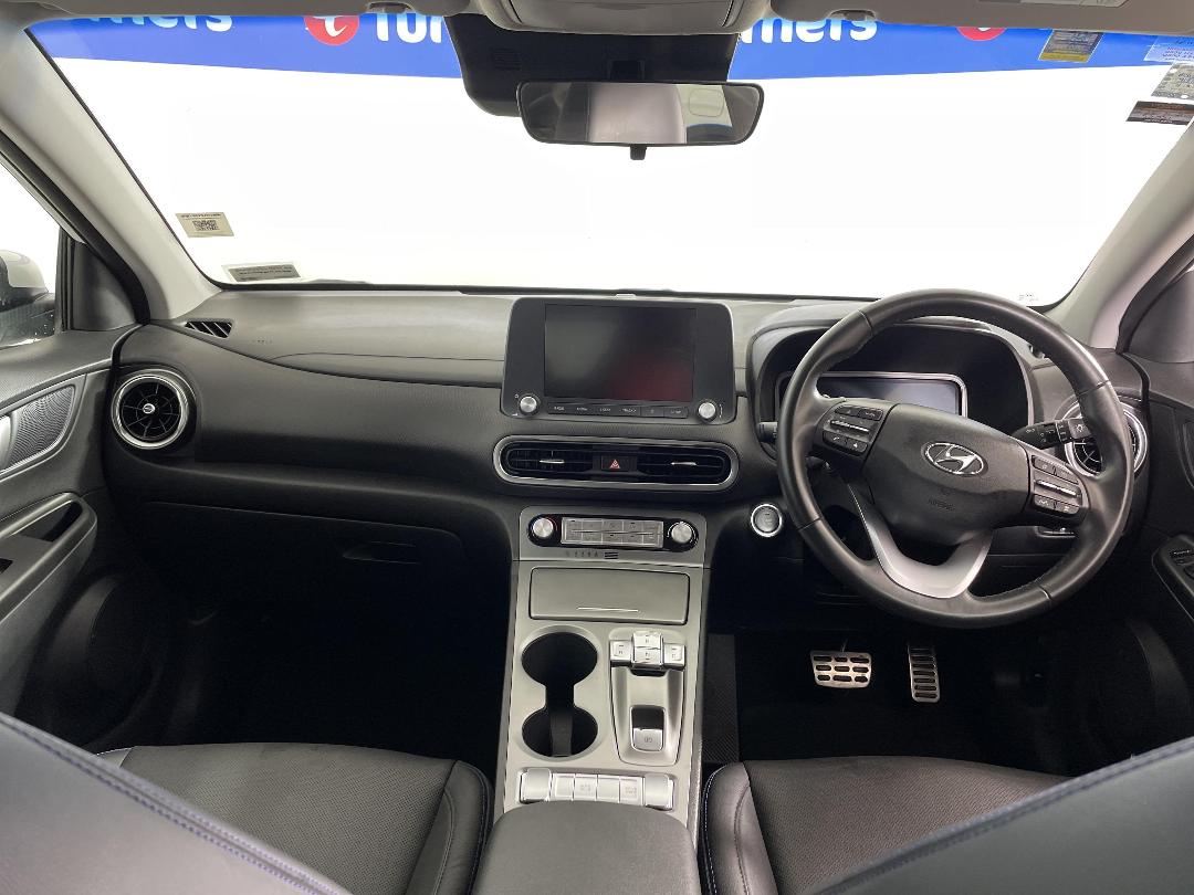 Photo '17' of Hyundai Kona