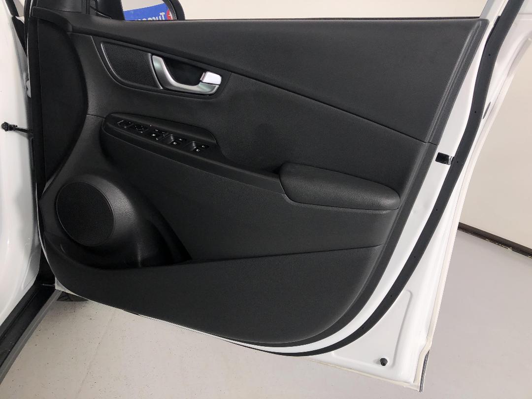 Photo '15' of Hyundai Kona