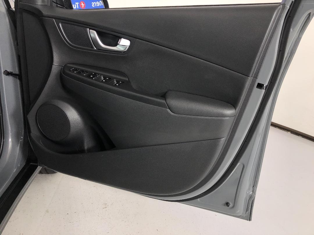 Photo '15' of Hyundai Kona