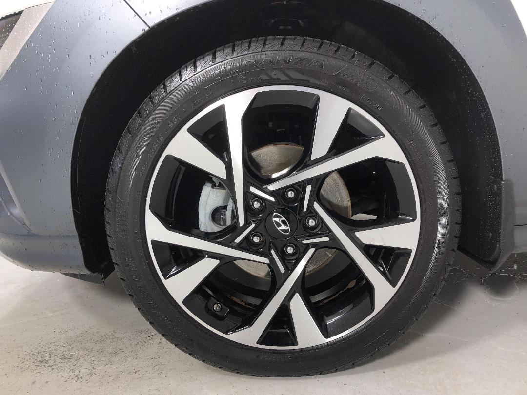 Photo '10' of Hyundai Kona