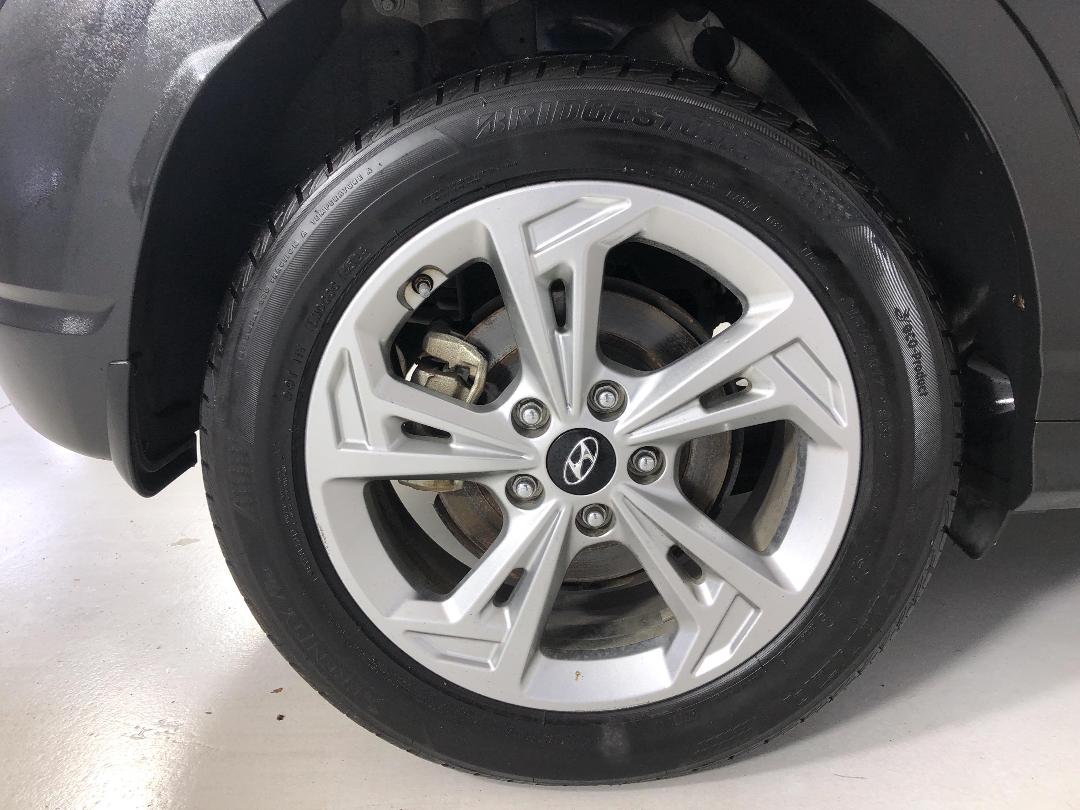 Photo '12' of Hyundai Kona