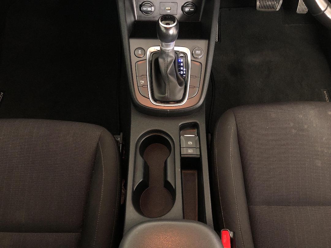 Photo '18' of Hyundai Kona