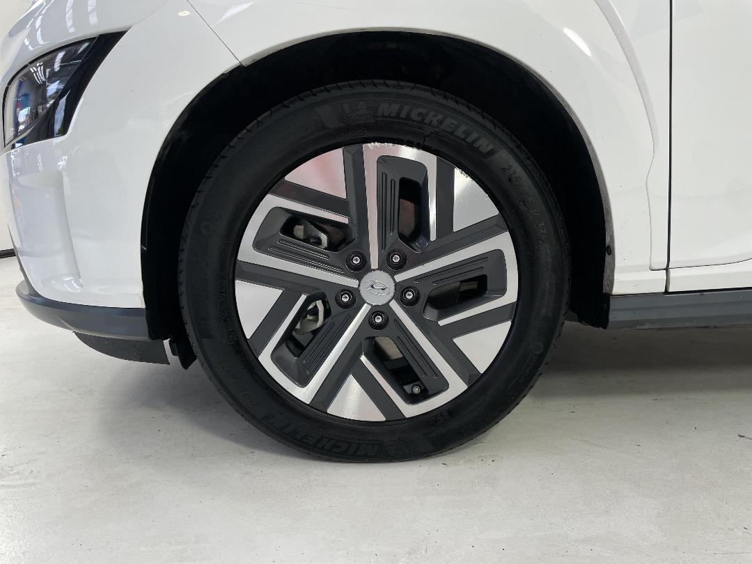 Photo '10' of Hyundai Kona Photo '10' of Hyundai Kona