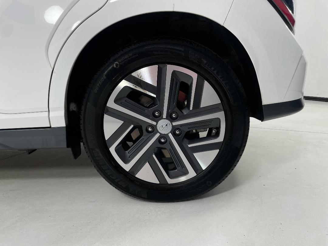 Photo '11' of Hyundai Kona Photo '11' of Hyundai Kona