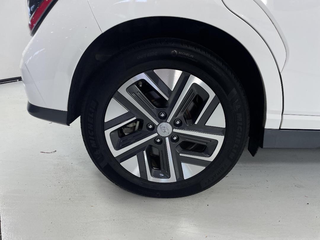 Photo '12' of Hyundai Kona