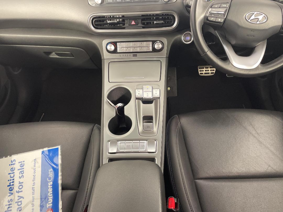 Photo '18' of Hyundai Kona