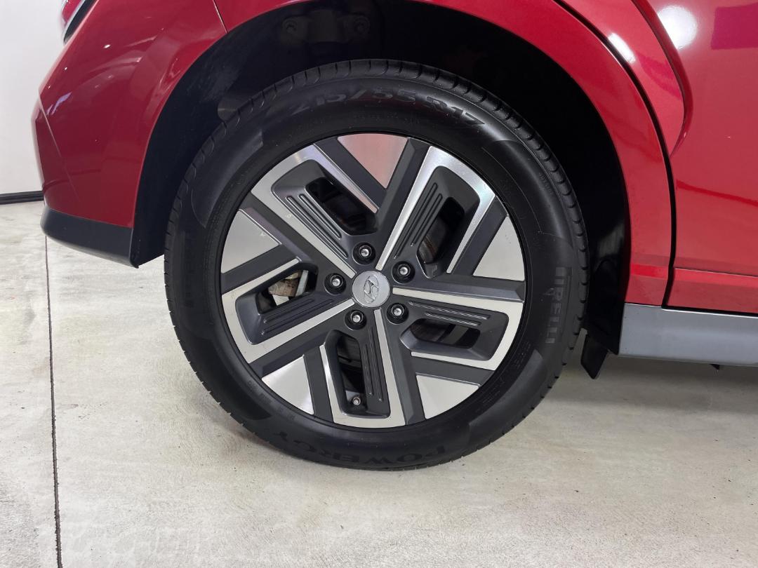 Photo '12' of Hyundai Kona Photo '12' of Hyundai Kona