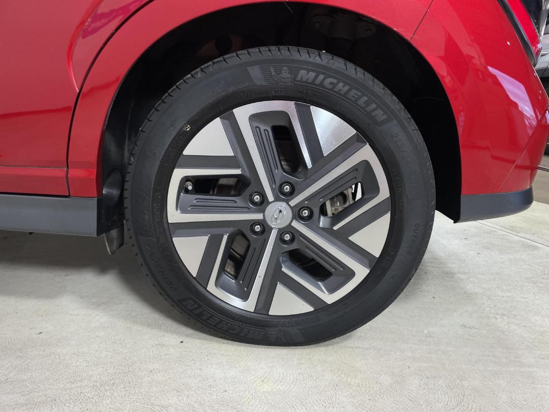 Photo '11' of Hyundai Kona Photo '11' of Hyundai Kona