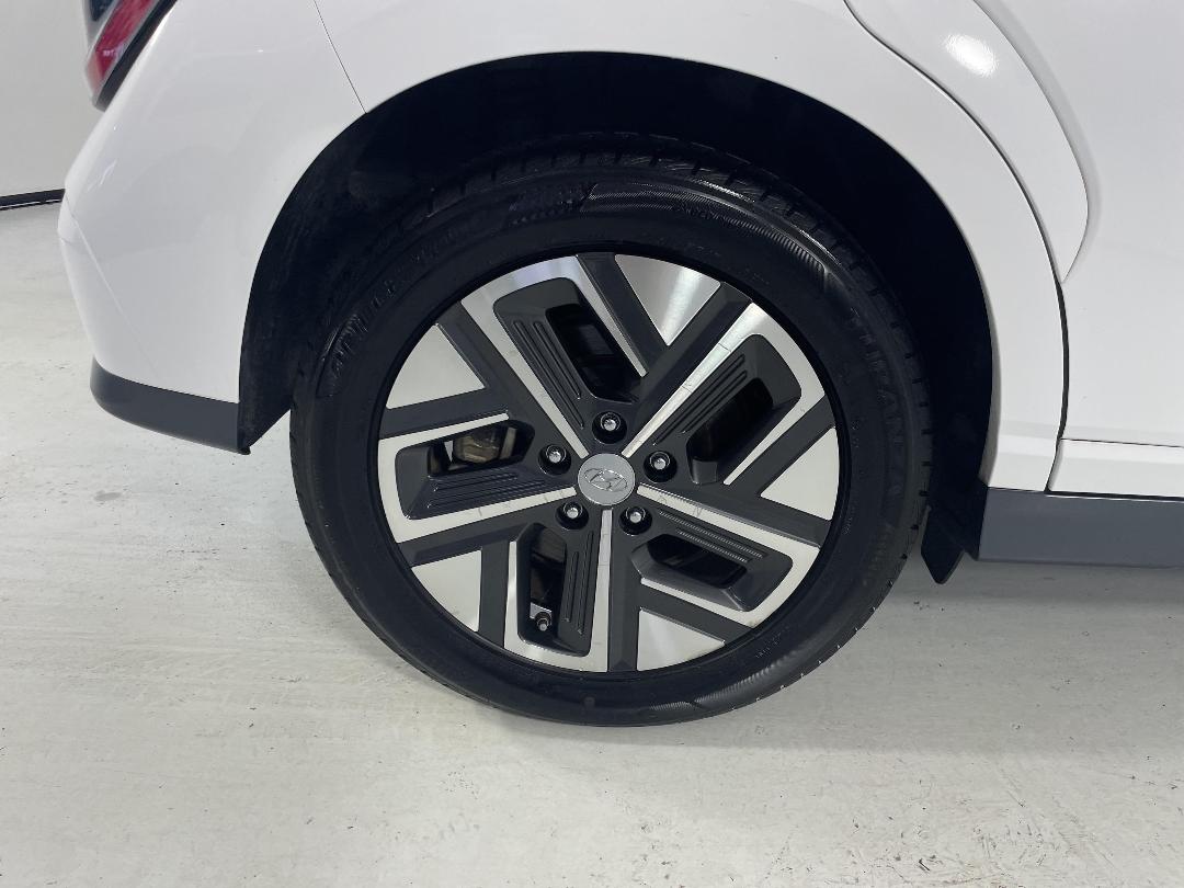 Photo '12' of Hyundai Kona