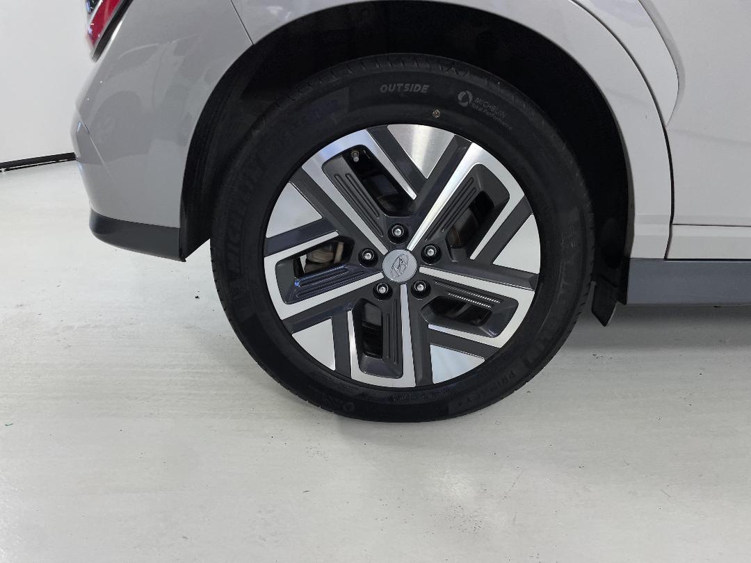 Photo '12' of Hyundai Kona