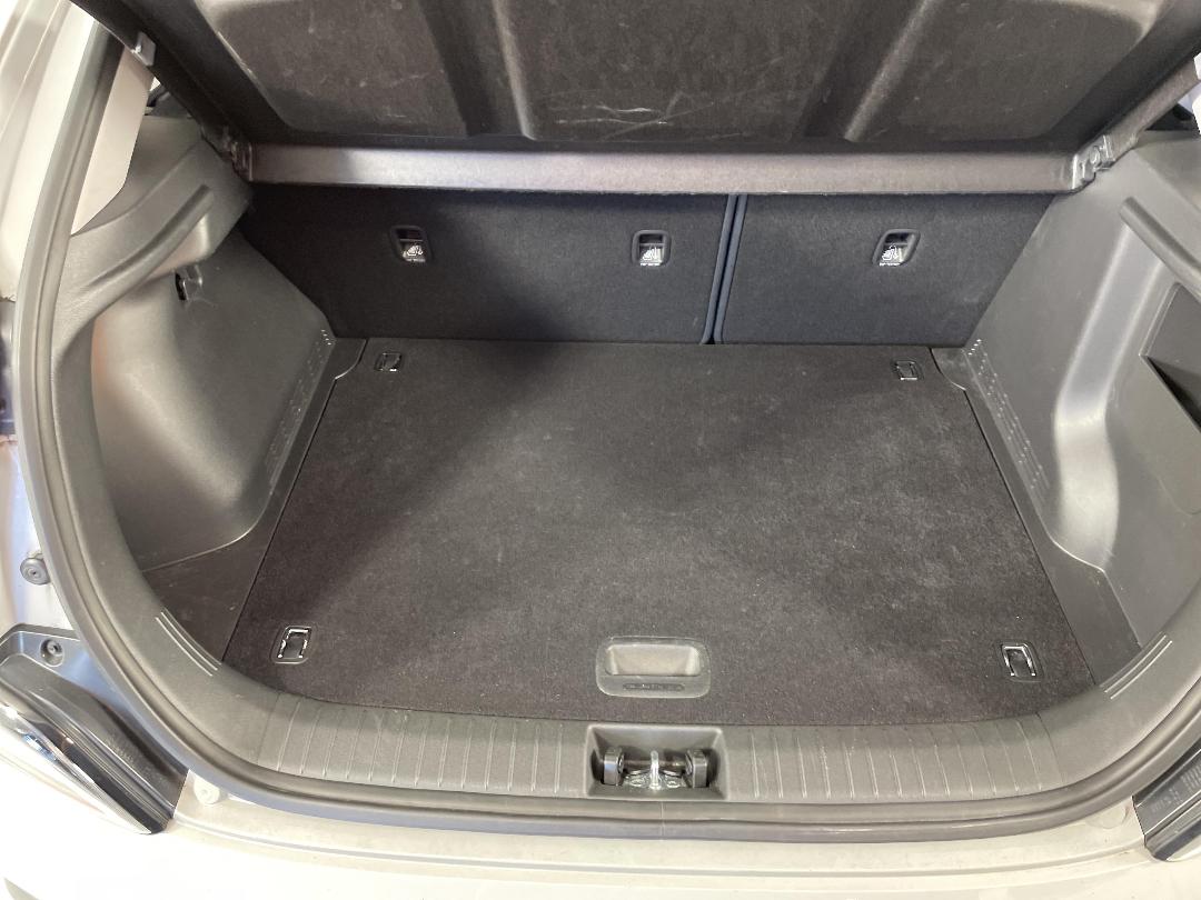 Photo '14' of Hyundai Kona Photo '14' of Hyundai Kona