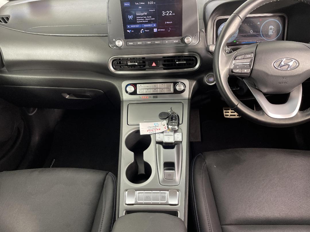 Photo '18' of Hyundai Kona Photo '18' of Hyundai Kona