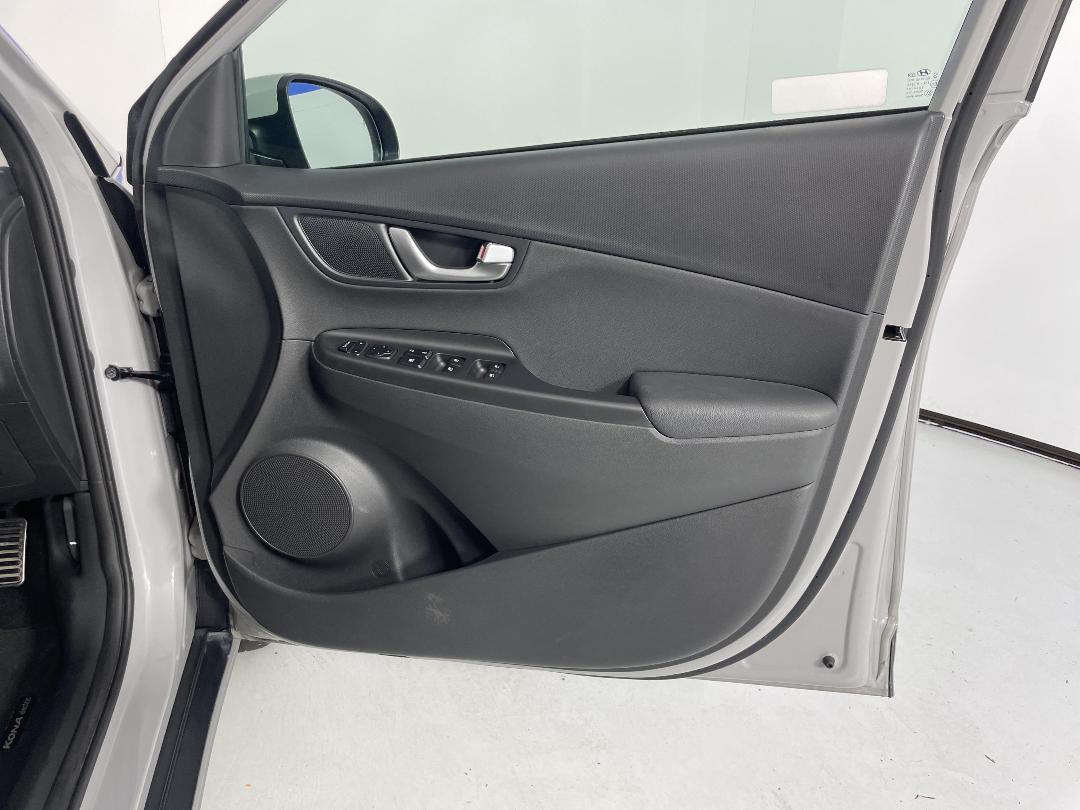 Photo '15' of Hyundai Kona