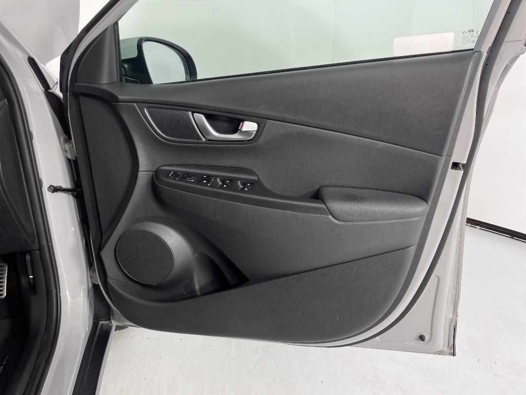 Photo '15' of Hyundai Kona