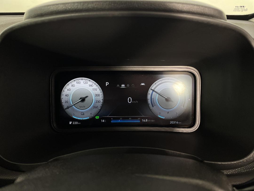 Photo '21' of Hyundai Kona Photo '21' of Hyundai Kona