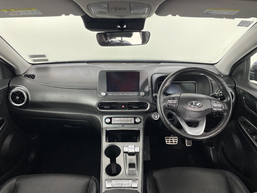 Photo '17' of Hyundai Kona Photo '17' of Hyundai Kona