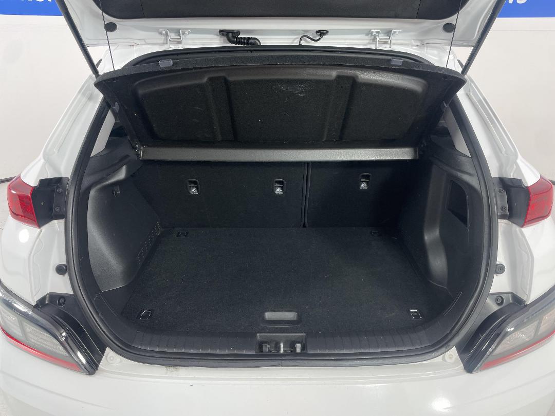 Photo '14' of Hyundai Kona