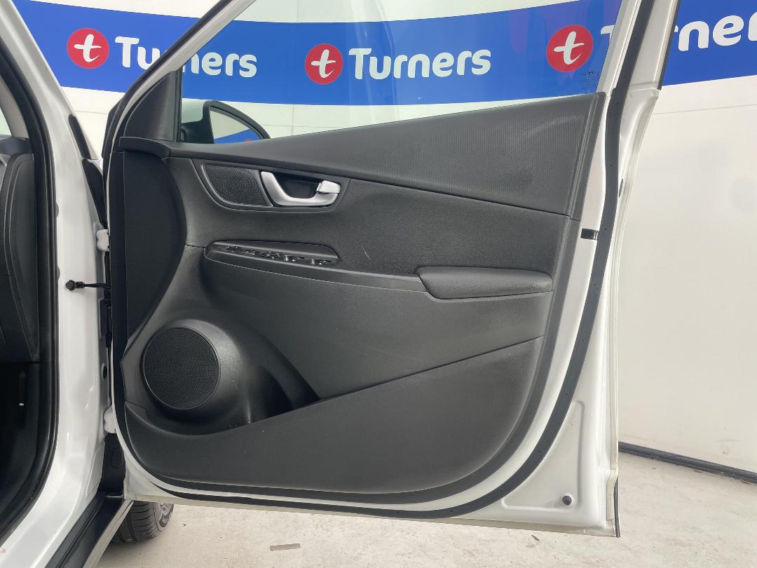 Photo '19' of Hyundai Kona