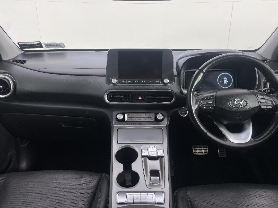 Photo '17' of Hyundai Kona