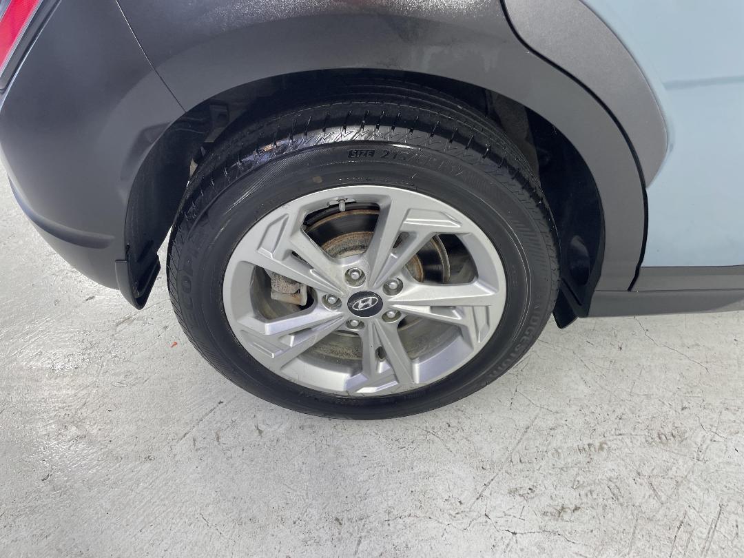 Photo '12' of Hyundai Kona Photo '12' of Hyundai Kona