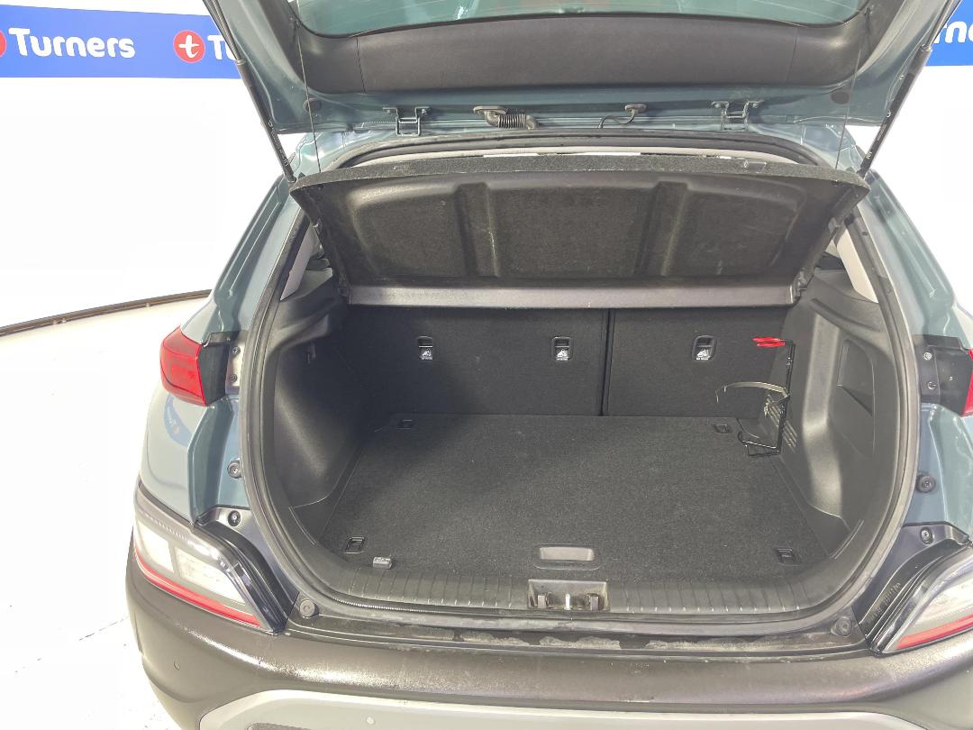 Photo '14' of Hyundai Kona Photo '14' of Hyundai Kona