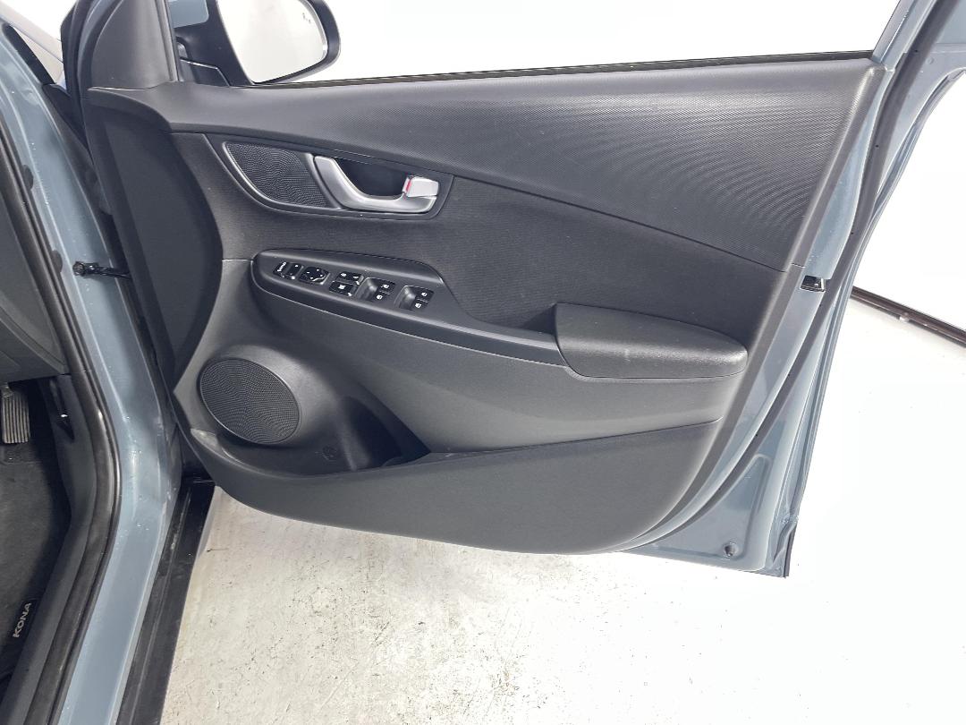 Photo '15' of Hyundai Kona Photo '15' of Hyundai Kona