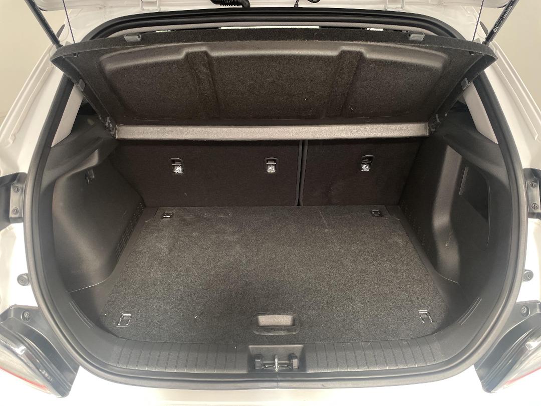 Photo '14' of Hyundai Kona