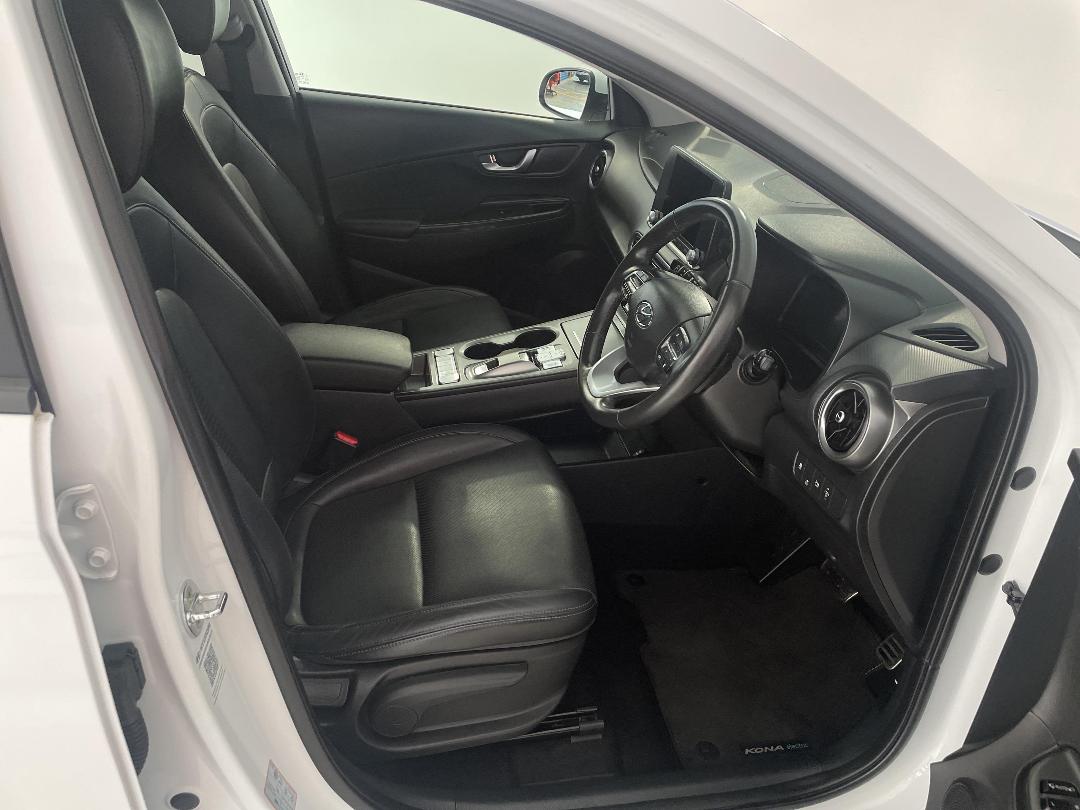 Photo '16' of Hyundai Kona