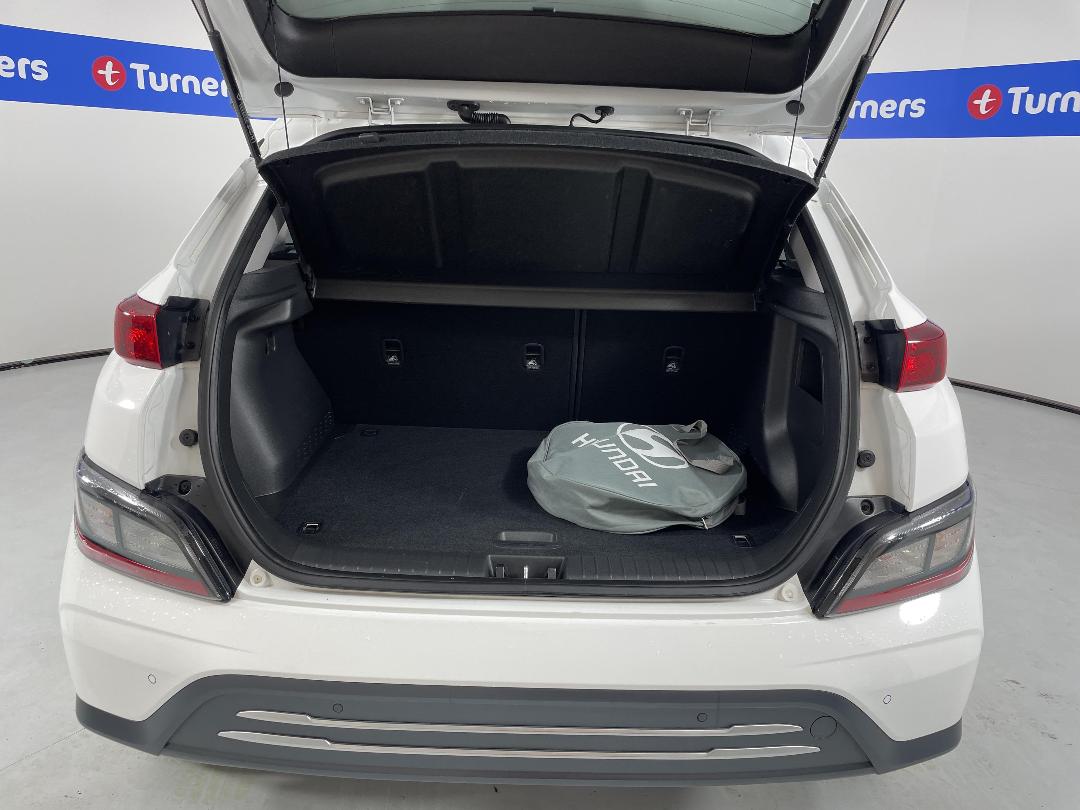 Photo '14' of Hyundai Kona