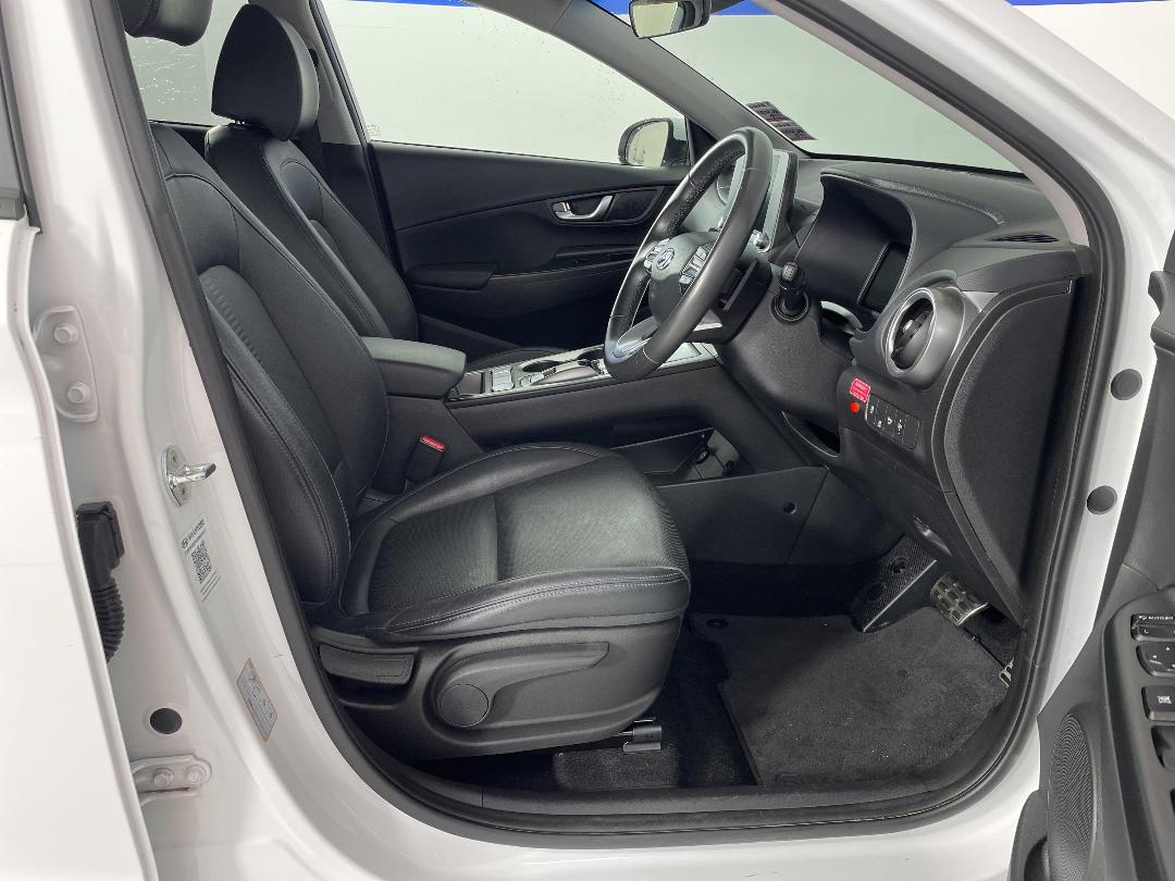 Photo '16' of Hyundai Kona