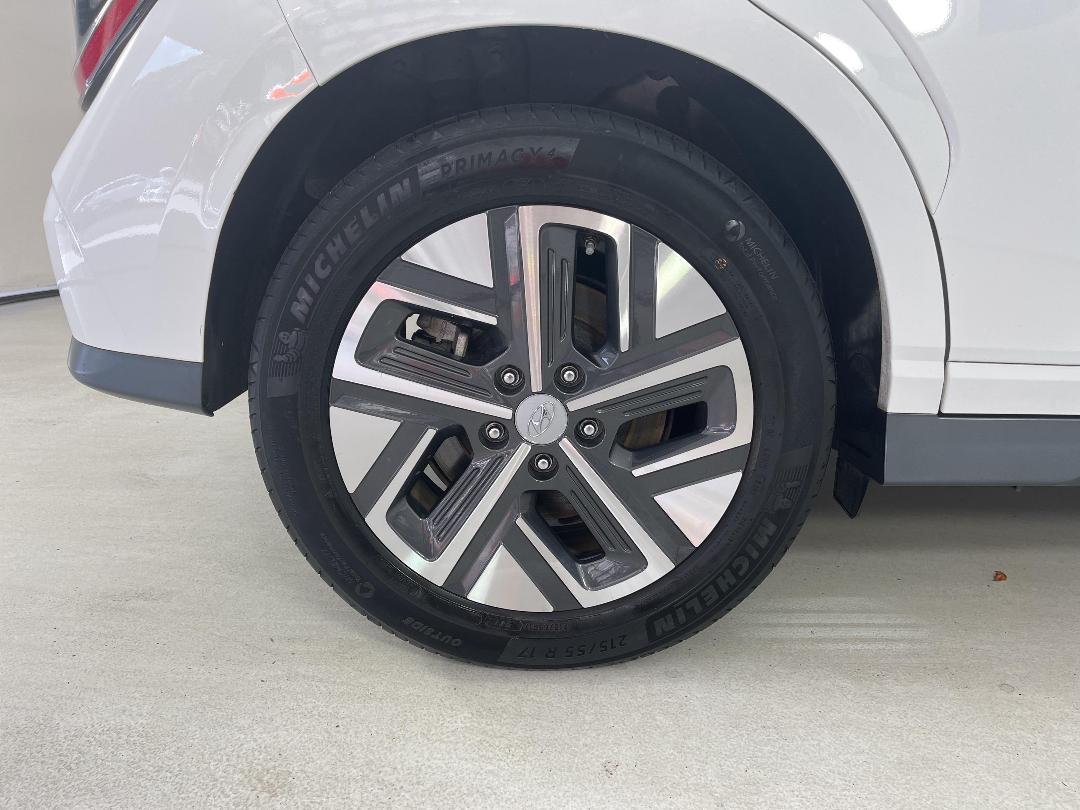 Photo '12' of Hyundai Kona