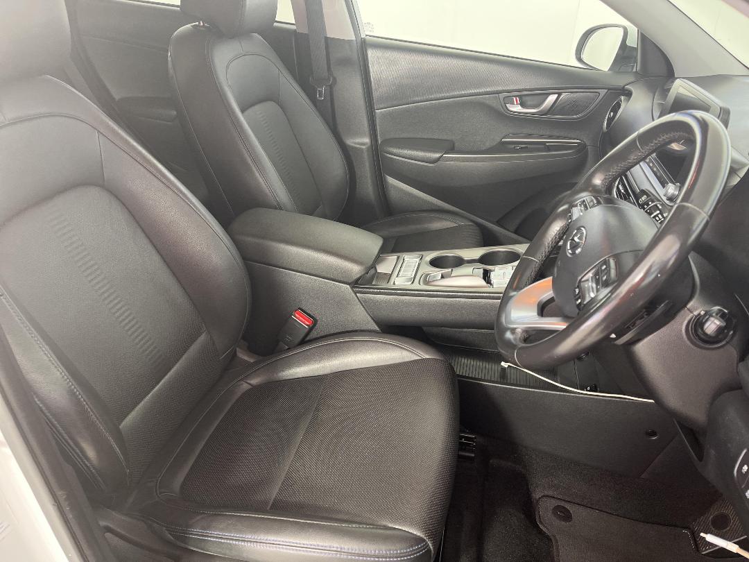 Photo '16' of Hyundai Kona