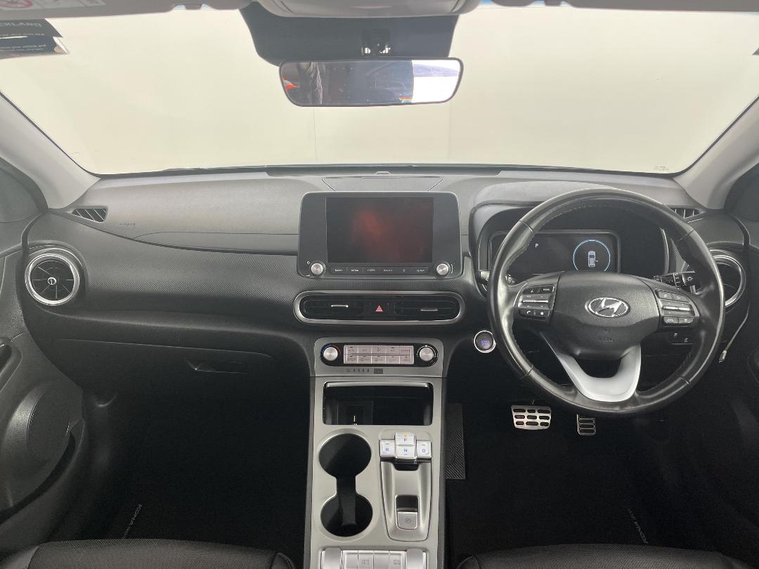 Photo '17' of Hyundai Kona