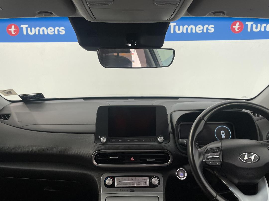 Photo '17' of Hyundai Kona Photo '17' of Hyundai Kona