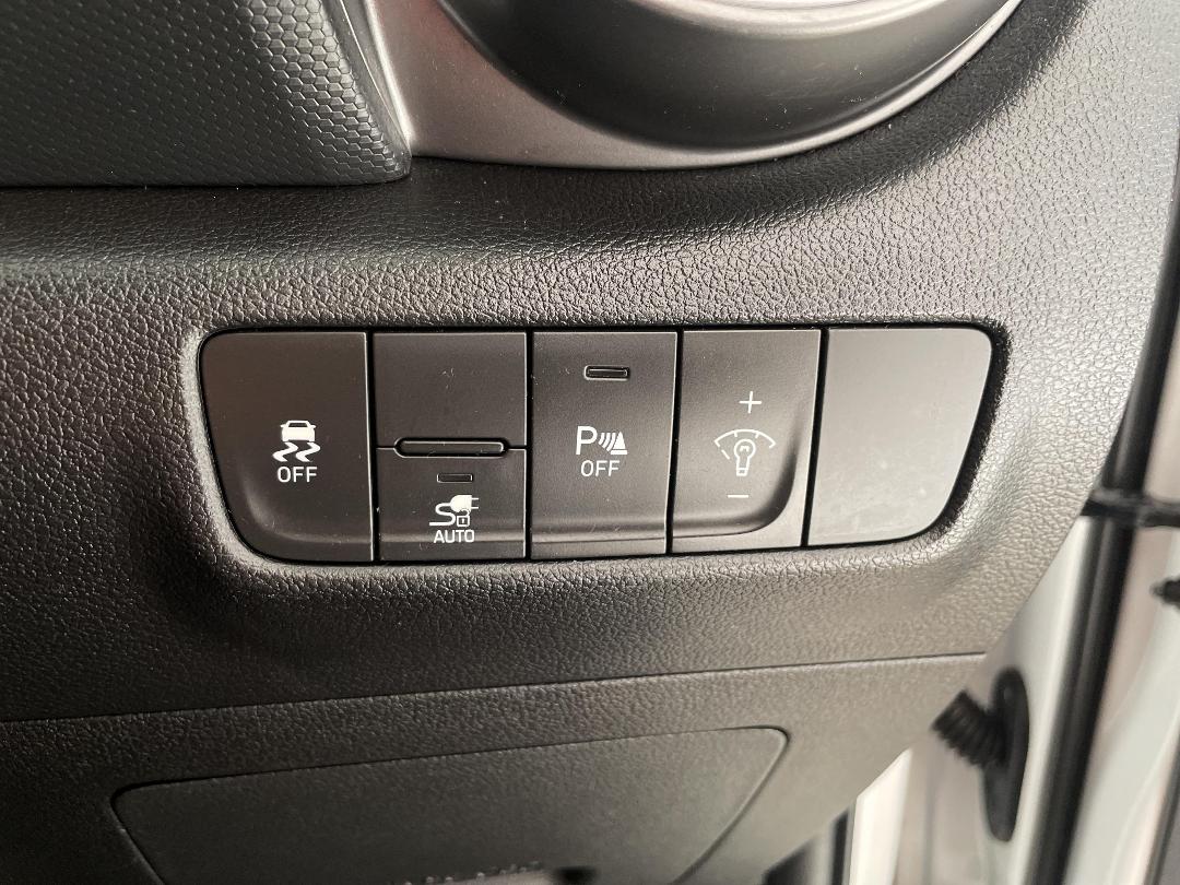 Photo '25' of Hyundai Kona Photo '25' of Hyundai Kona