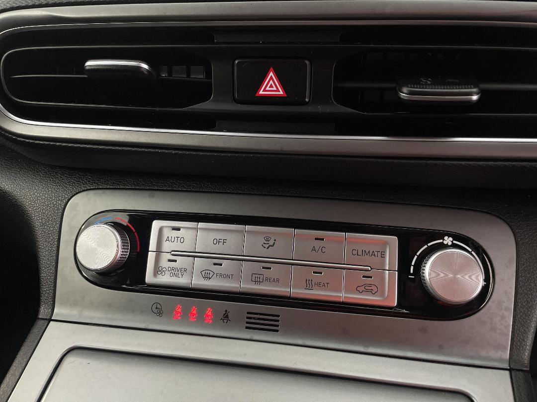 Photo '31' of Hyundai Kona Photo '31' of Hyundai Kona