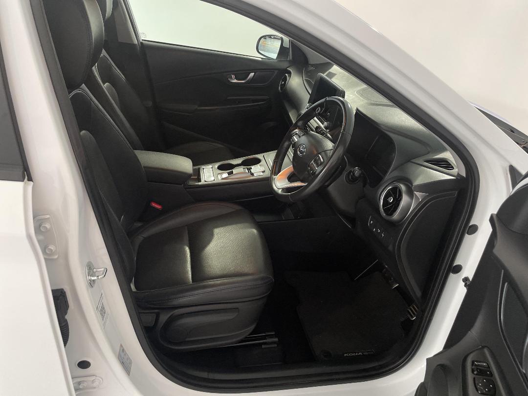 Photo '16' of Hyundai Kona