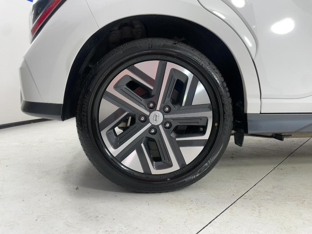 Photo '12' of Hyundai Kona