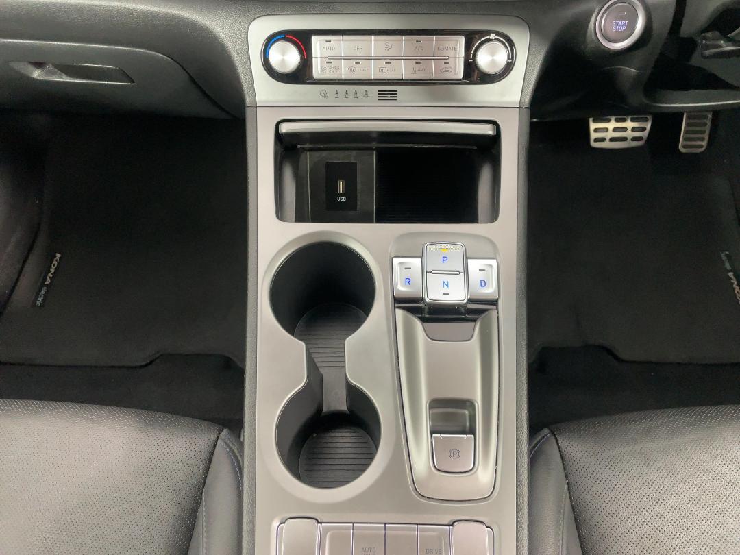 Photo '18' of Hyundai Kona