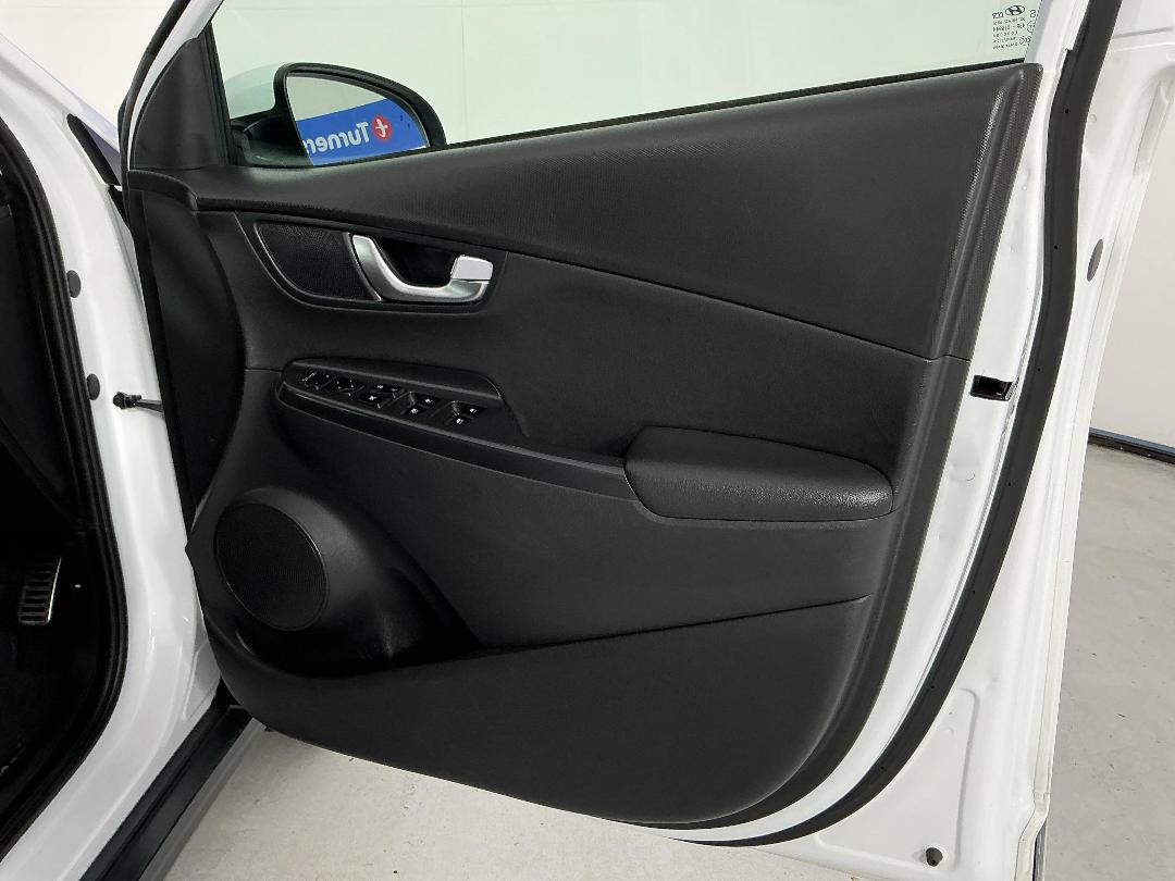 Photo '15' of Hyundai Kona